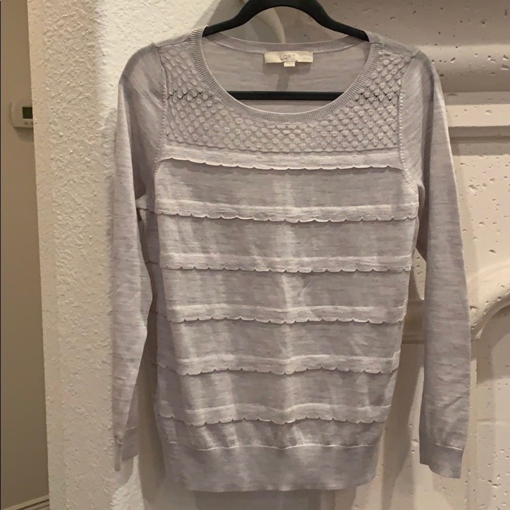 LOFT grey tiered ruffle sweater size LP
